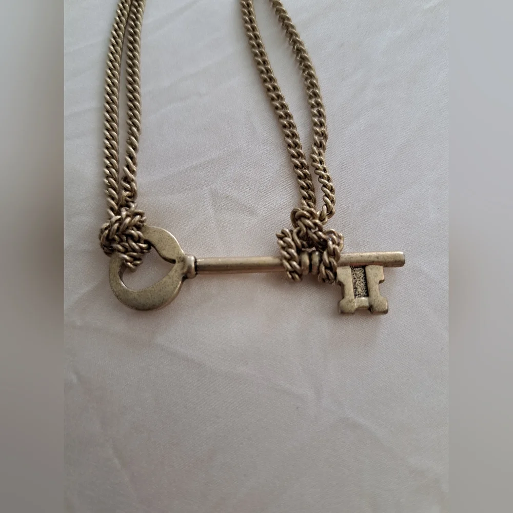Key Necklace 8/14